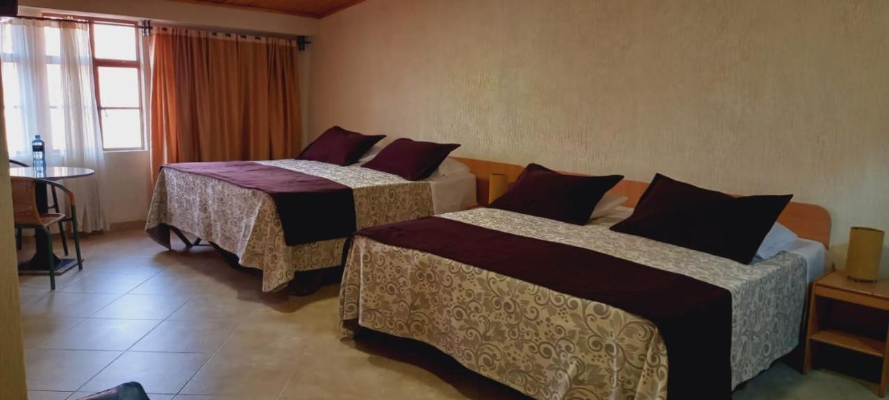 Hoteles Bogota Inn Colonial Екстериор снимка