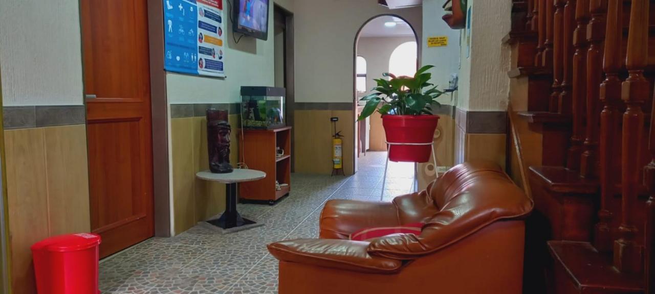 Hoteles Bogota Inn Colonial Екстериор снимка