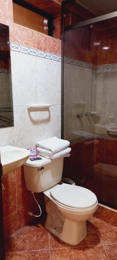 Hoteles Bogota Inn Colonial Екстериор снимка