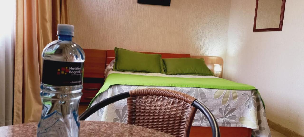 Hoteles Bogota Inn Colonial Екстериор снимка
